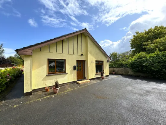 Photo of 8 Oak Drive, Swinford, Co. Mayo, F12YN22