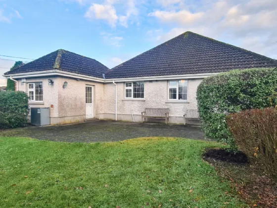 Photo of 1 Maple Court, Dublin Road, Thurles, Co. Tipperary, E41 A8X5