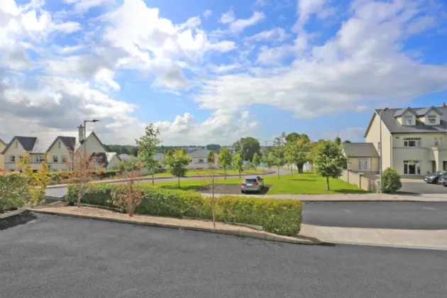 Photo of 31 Foxhollow, Golf Links Road, Castletroy, Limerick, V94 E71K