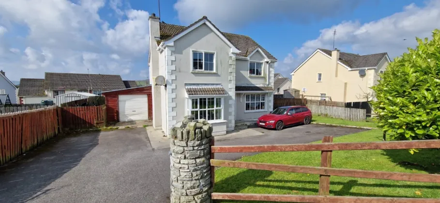 Photo of 18 Glendale Manor, Letterkenny, Co. Donegal, F92P21E