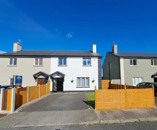 Photo of 6 Brookside, Cloonfad, Co. Roscommon, F35 X298