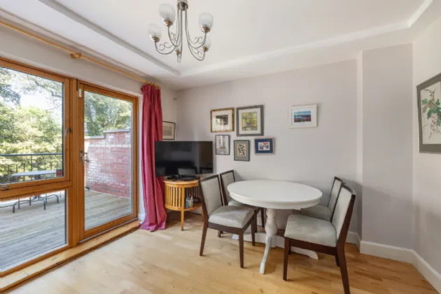 Photo of 16 Redcourt Oaks, Seafield Road East, Clontarf, Dublin 3, D03 TK65