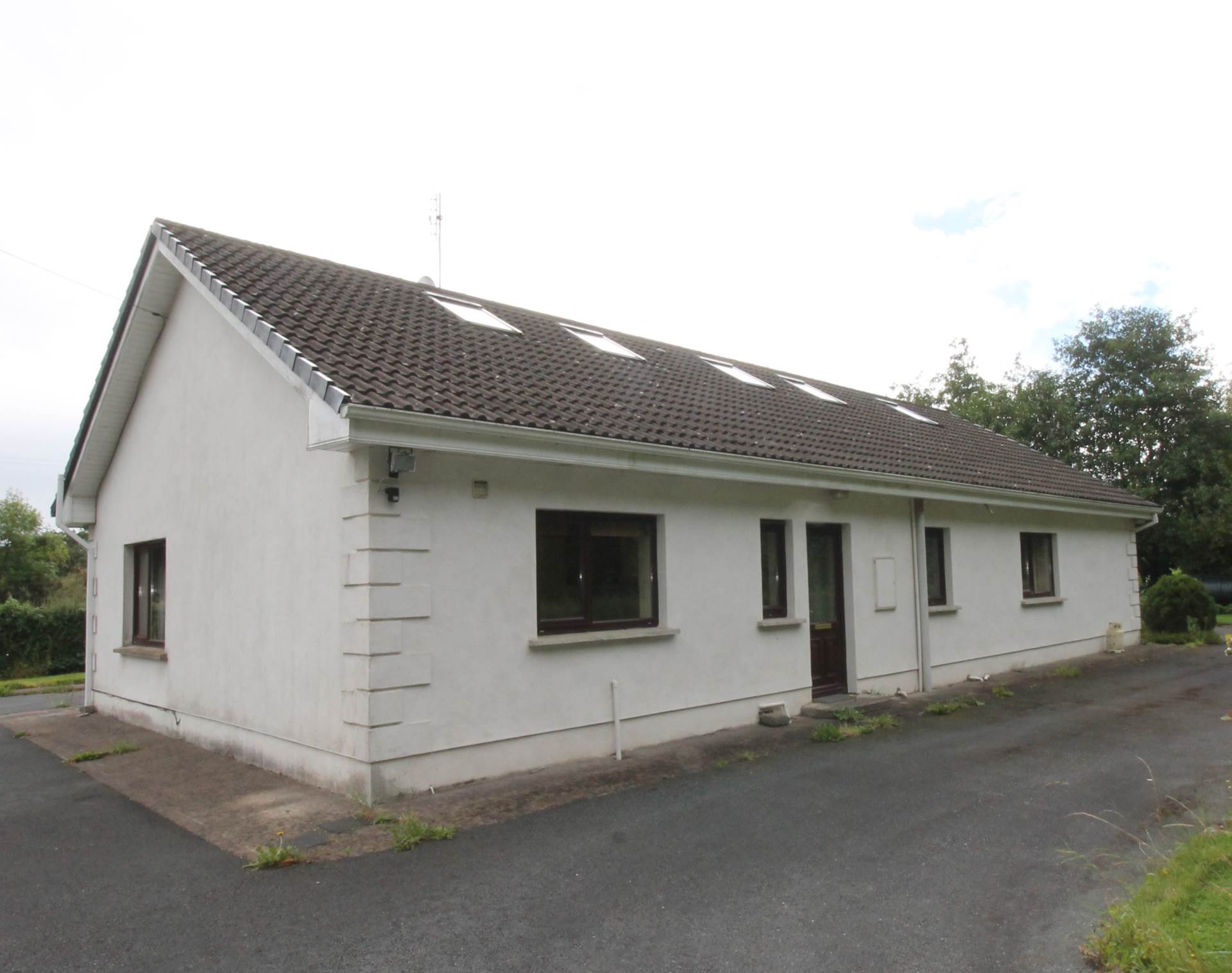 Photo of The White Bungalow, Farran, Ovens, County Cork, P31 F208