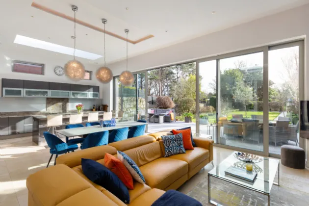 Photo of 59 Ailesbury Road, Ballsbridge, Dublin 4, D04 A2W1