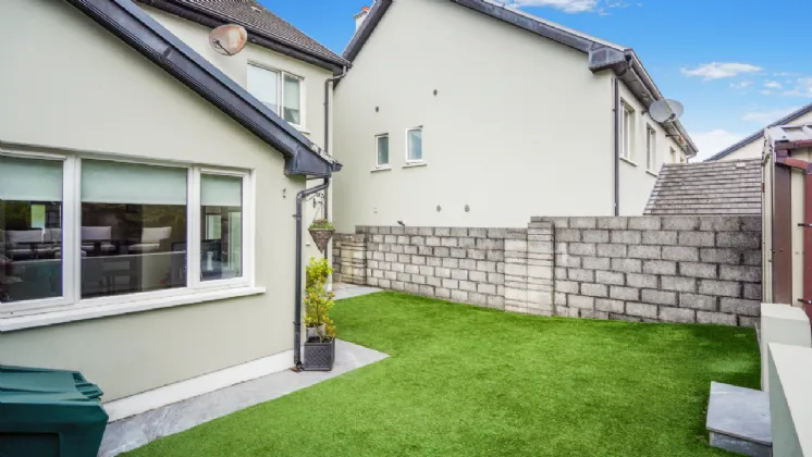 Photo of 28 Cooline Avenue, Ballyvoloon, Cobh, Cork, P24 NH33