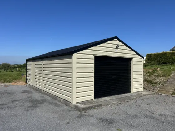 Photo of Newcastle, Clonmel, Tipperary, E91EE79