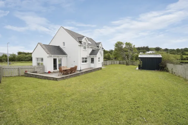 Photo of Sand Piper Lodge, 1 Ballymastocker Heights, Portsalon, Co. Donegal, F92X085