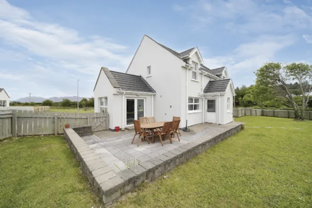 Photo of Sand Piper Lodge, 1 Ballymastocker Heights, Portsalon, Co. Donegal, F92X085