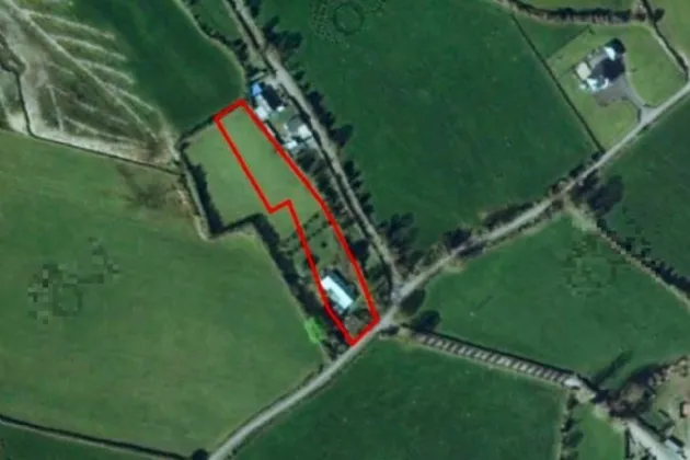 Photo of Derelict House On 1 Acre Plot, Seskinryan,, Bagenalstown,, Co. Carlow, R21C796