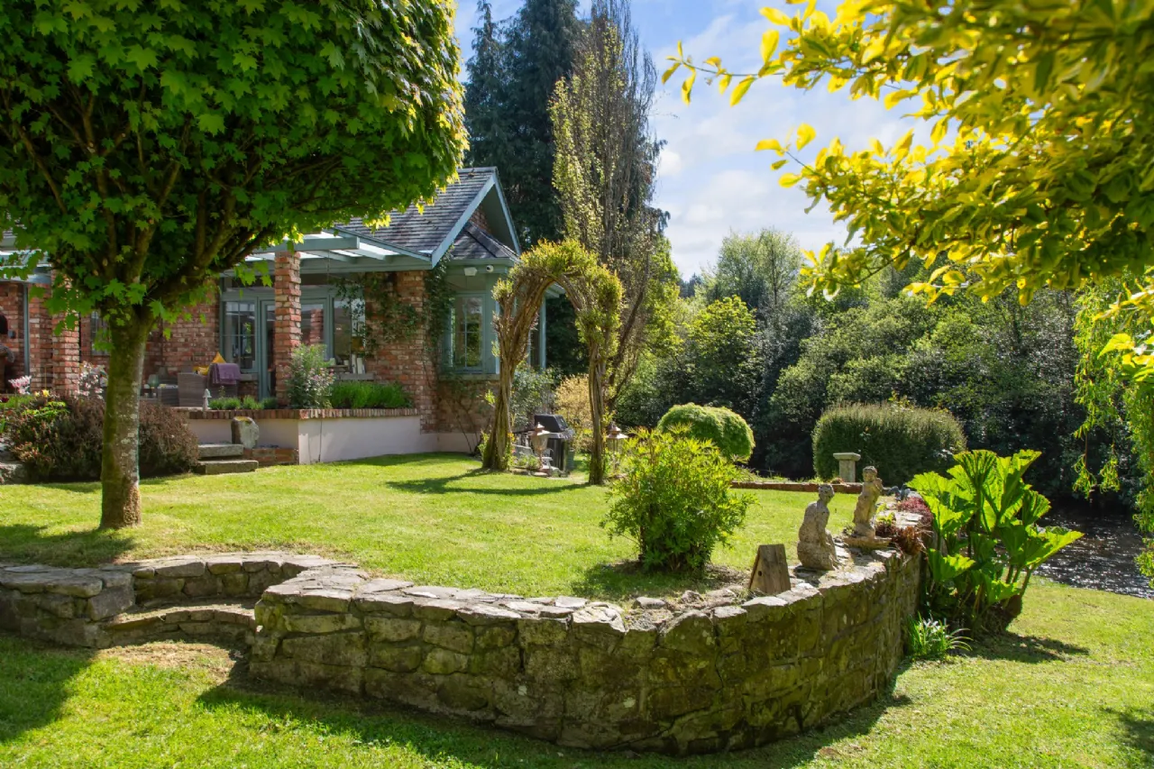 Photo of Moon River Cottage, Mill Road, Ballinacarrig Lower, Ballinaclash, A67DK31