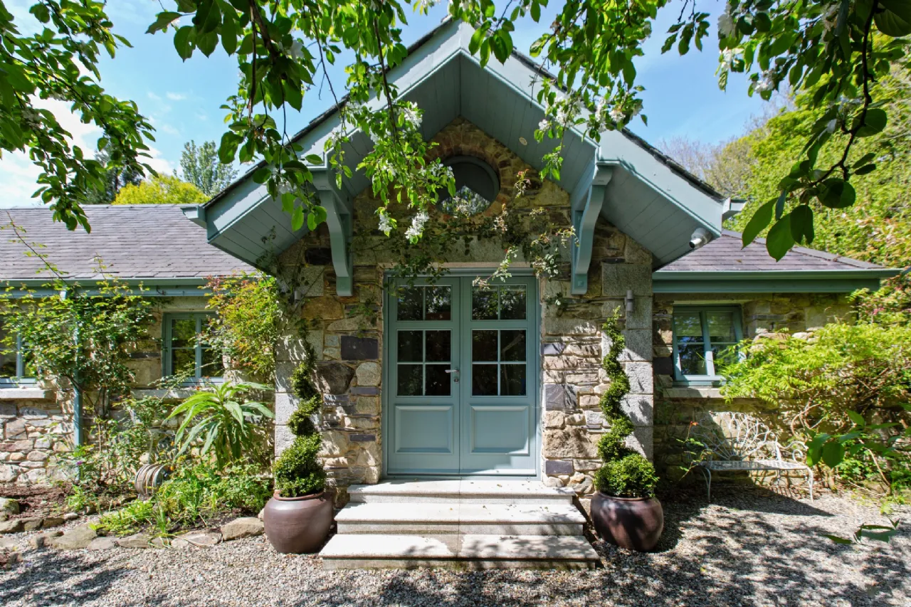 Photo of Moon River Cottage, Mill Road, Ballinacarrig Lower, Ballinaclash, A67DK31