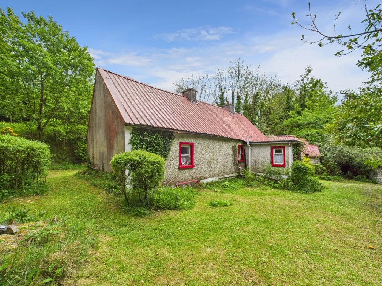 Photo of Country Cottage, Blakefield, Toomevara, Nenagh, Co. Tipperary, E45 AH51