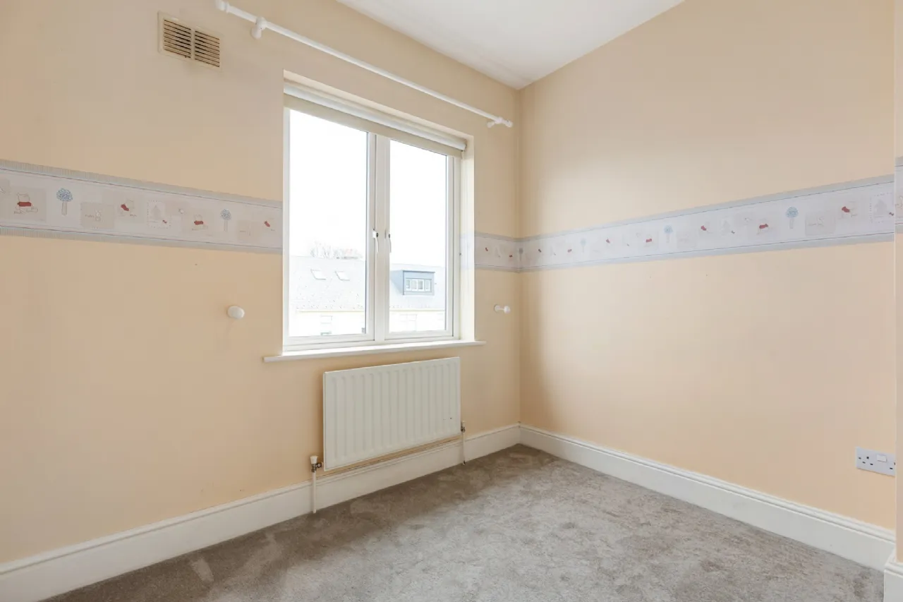 Photo of 33 Ballintyre Downs, Ballinteer, Dublin 16, D16 HW02