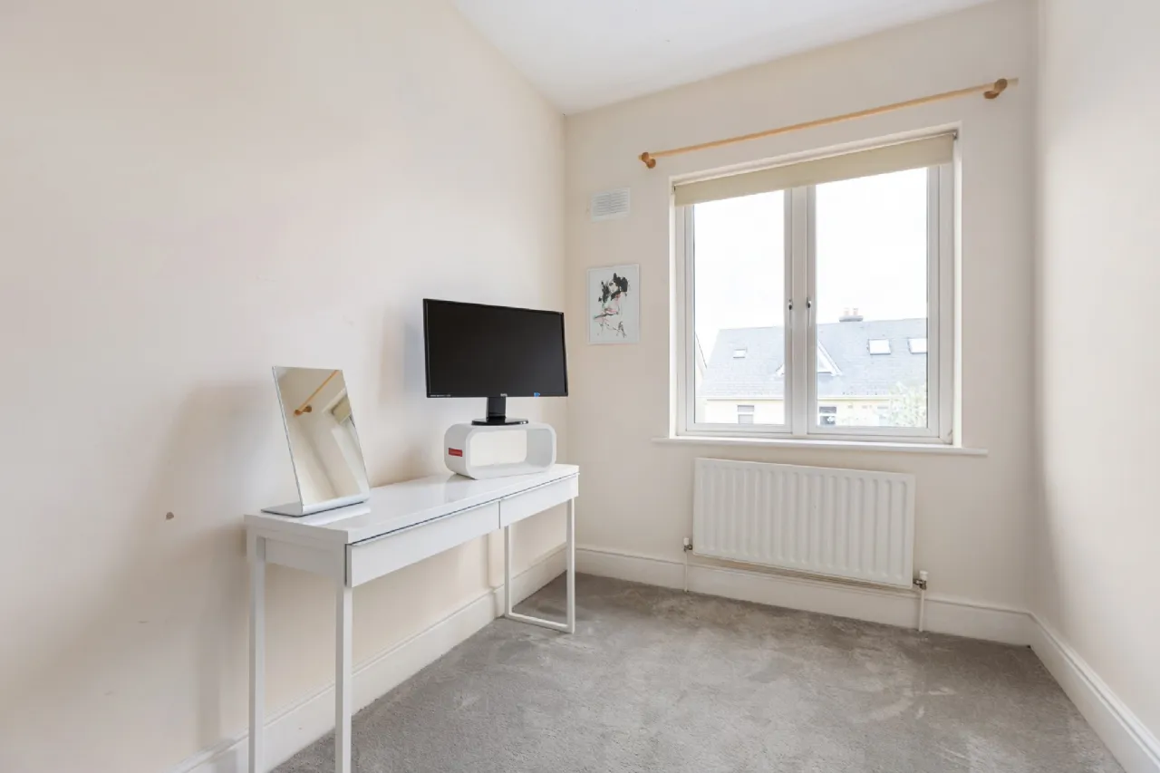 Photo of 33 Ballintyre Downs, Ballinteer, Dublin 16, D16 HW02