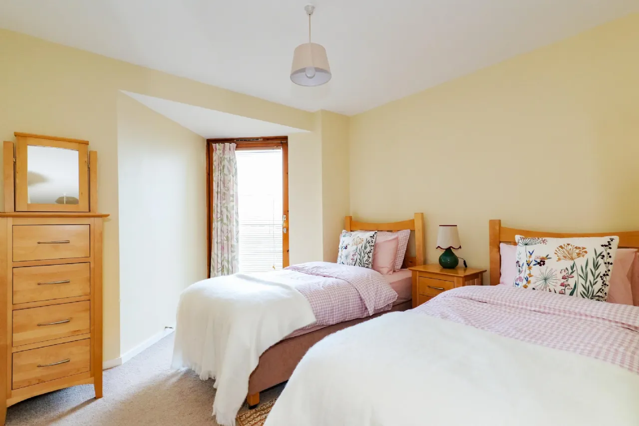 Photo of 24 Aras na Tra, Cois Cuain, Salthill, Galway, H91 W882