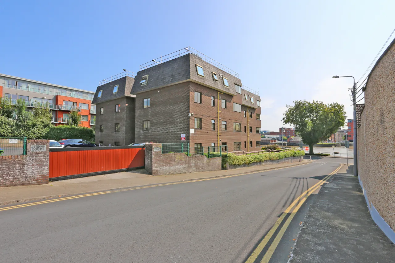 Photo of 10 Strand Court, O' Callaghan Strand, Limerick, V94N220