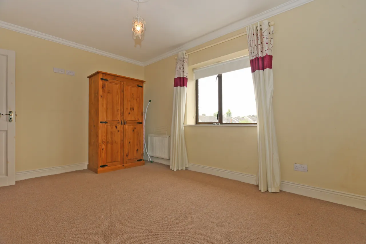 Photo of 10 Strand Court, O' Callaghan Strand, Limerick, V94N220