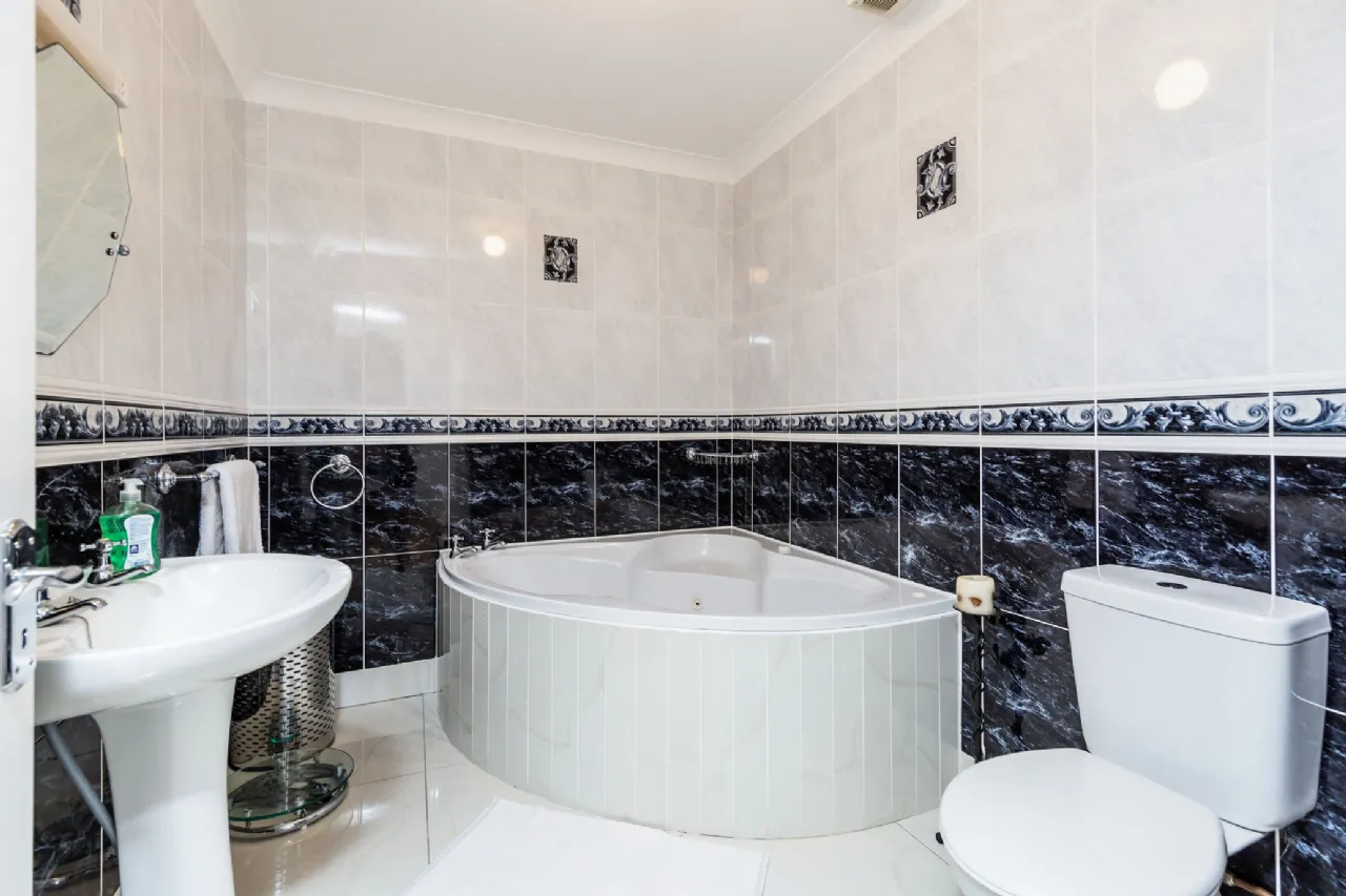 Photo of Hillside, Tinnacarrick, Newbawn, Co. Wexford, Y35P894