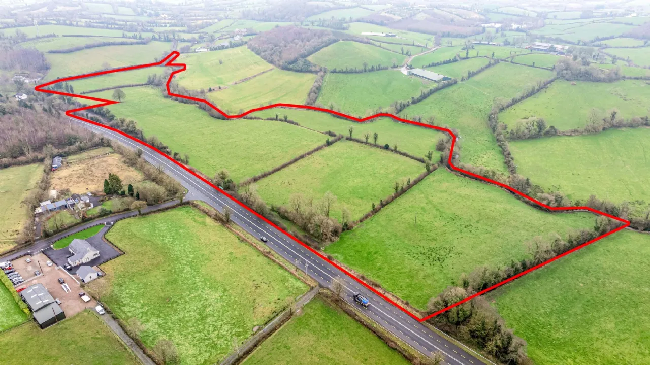 Photo of Residential Farm, Derrykinnard, Emyvale, Co. Monaghan, H18 H744