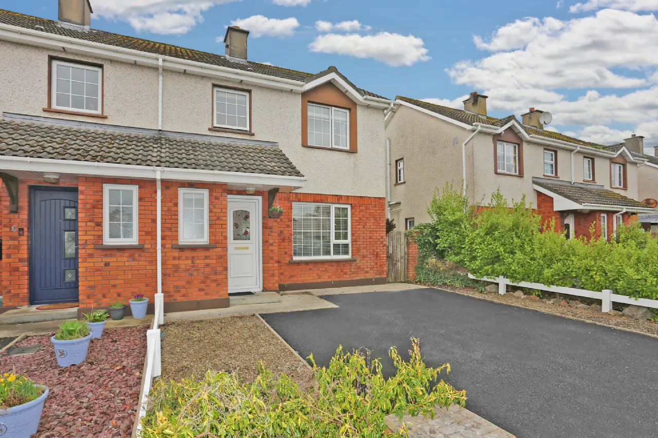 Photo of 7 Carraig Donn, Ballycasey, Shannon, Co. Clare, V14Y579