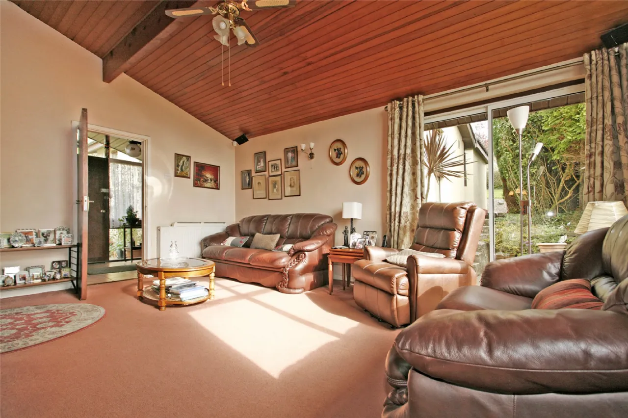 Photo of 19 Tullyvarraga Hill, Shannon, Co Clare, V14 D291