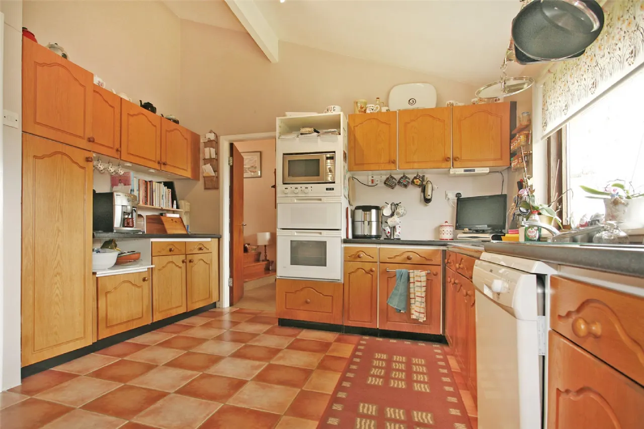 Photo of 19 Tullyvarraga Hill, Shannon, Co Clare, V14 D291