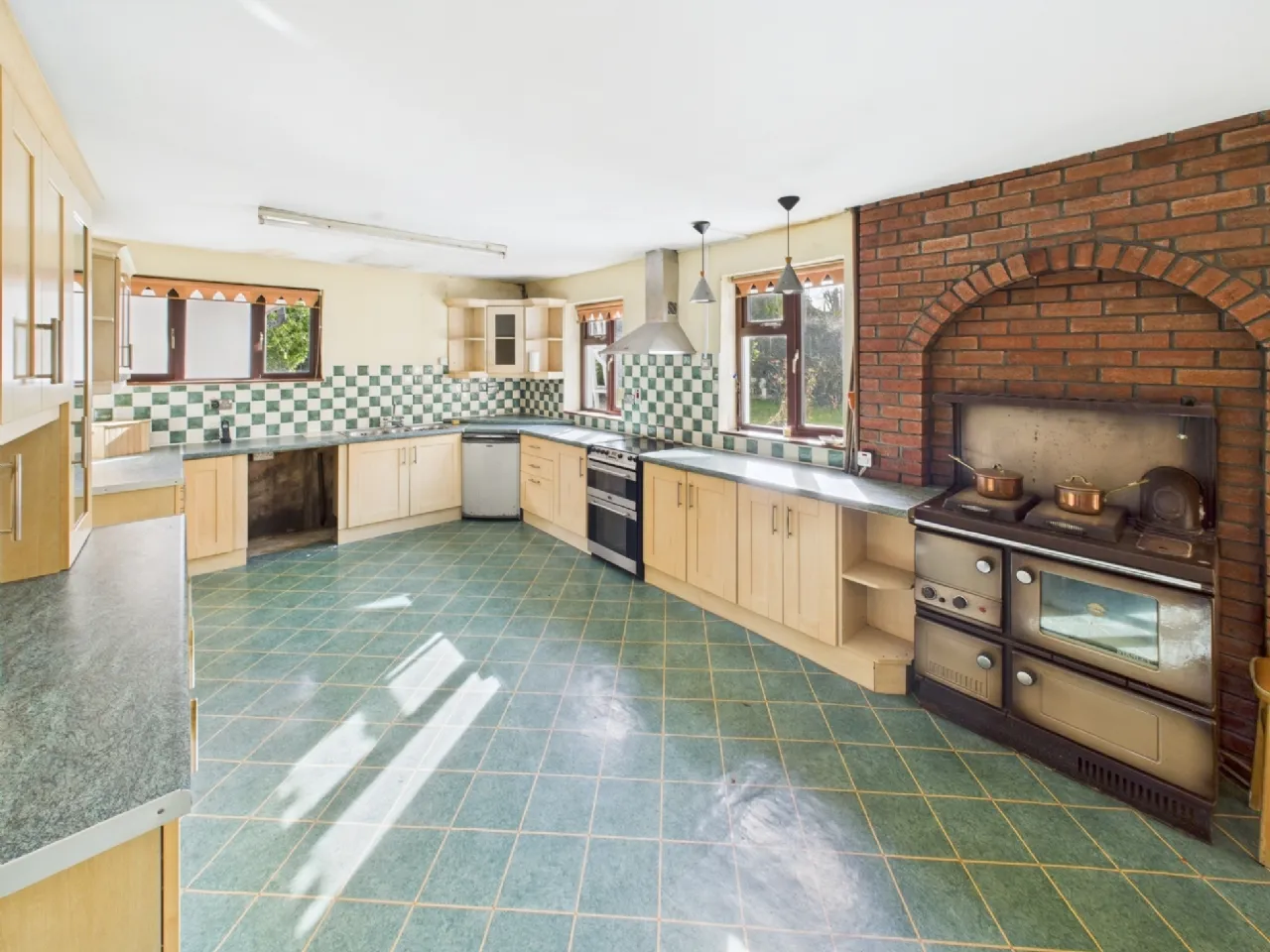 Photo of Otway Lodge, Dromineer, Nenagh, Co. Tipperary, E45D785