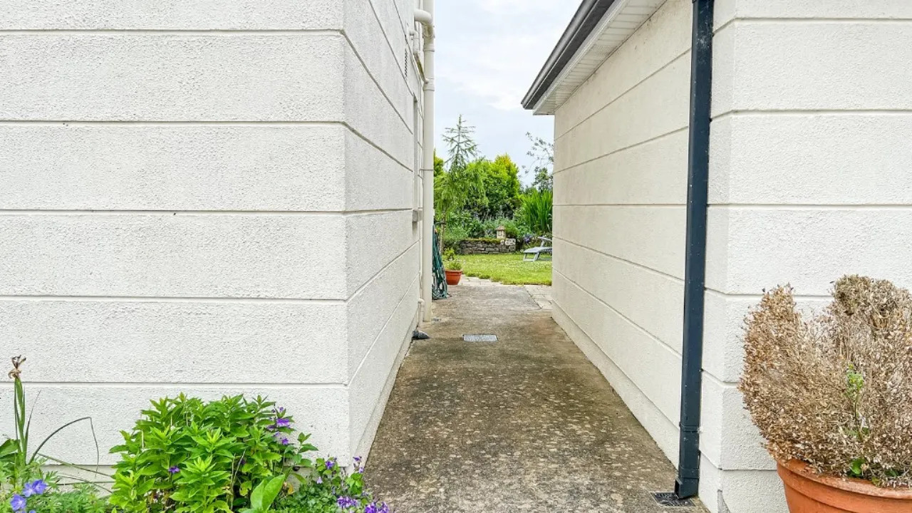 Photo of 17 Burgess Court, Kells, Co Kilkenny, R95 P592