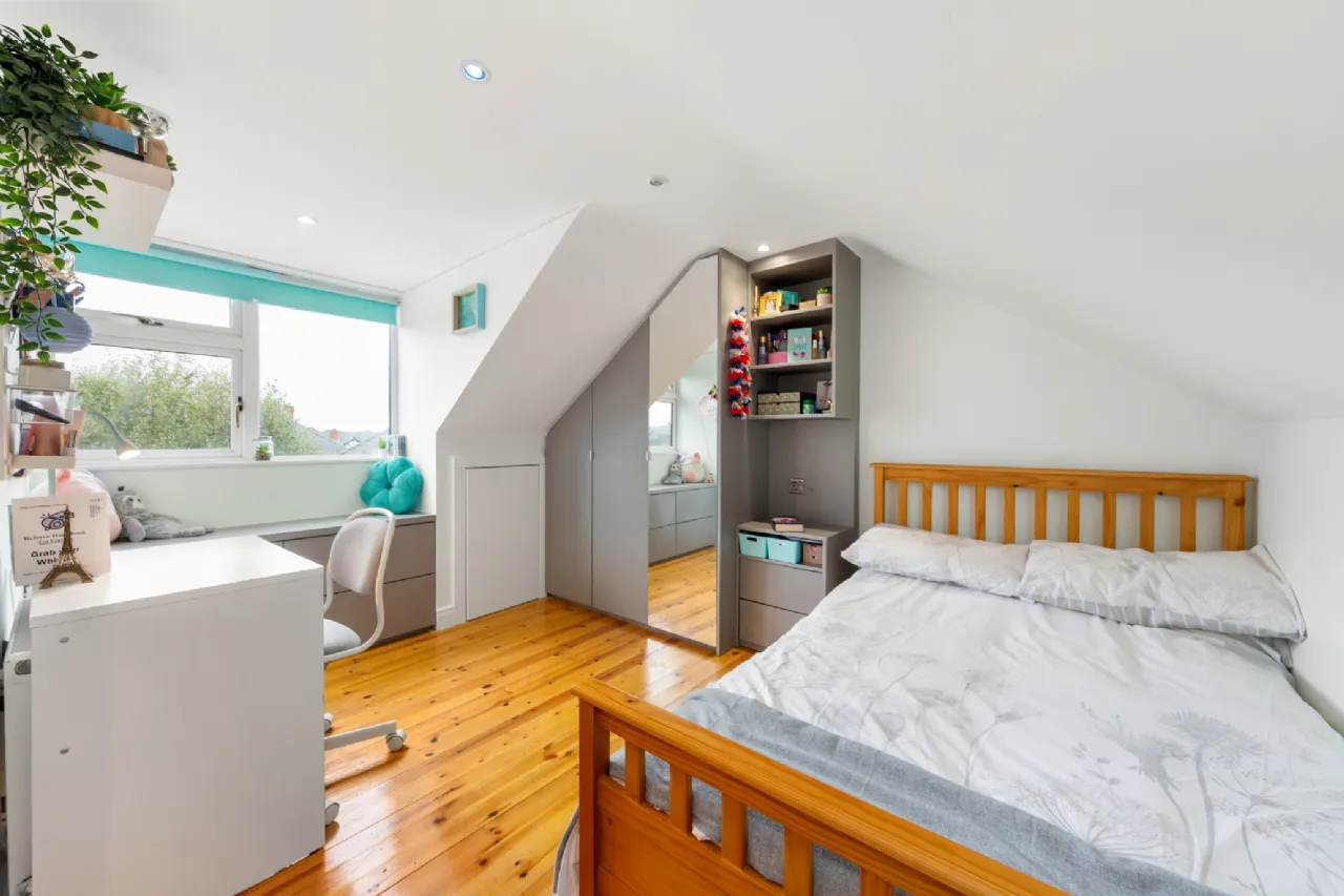 Photo of 19 Iveleary Road, Whitehall, Dublin 9, D09 RH74