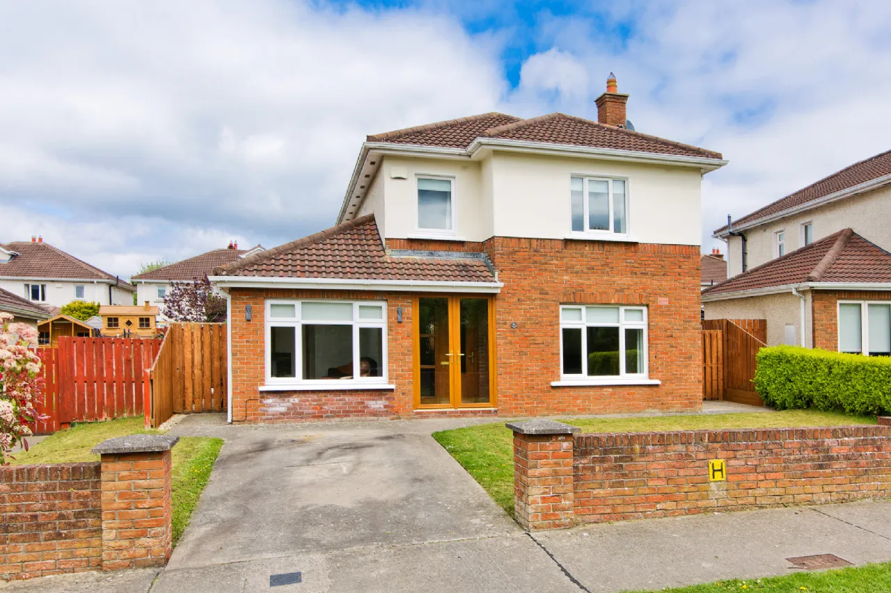 Photo of 6 Woodstown Walk, Knocklyon, Dublin 16, D16 YA39