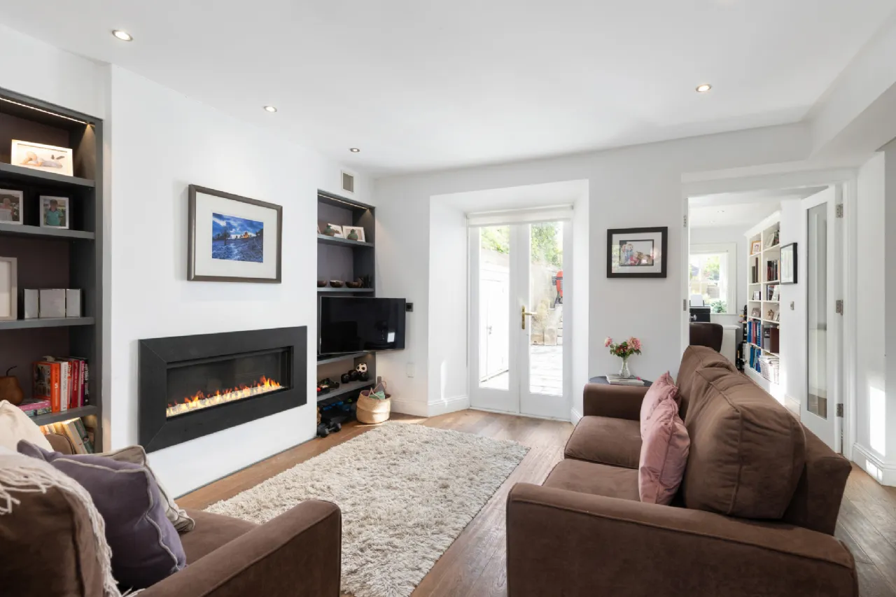 Photo of 2 Royal Terrace West, Dun Laoghaire, Co Dublin, A96H022