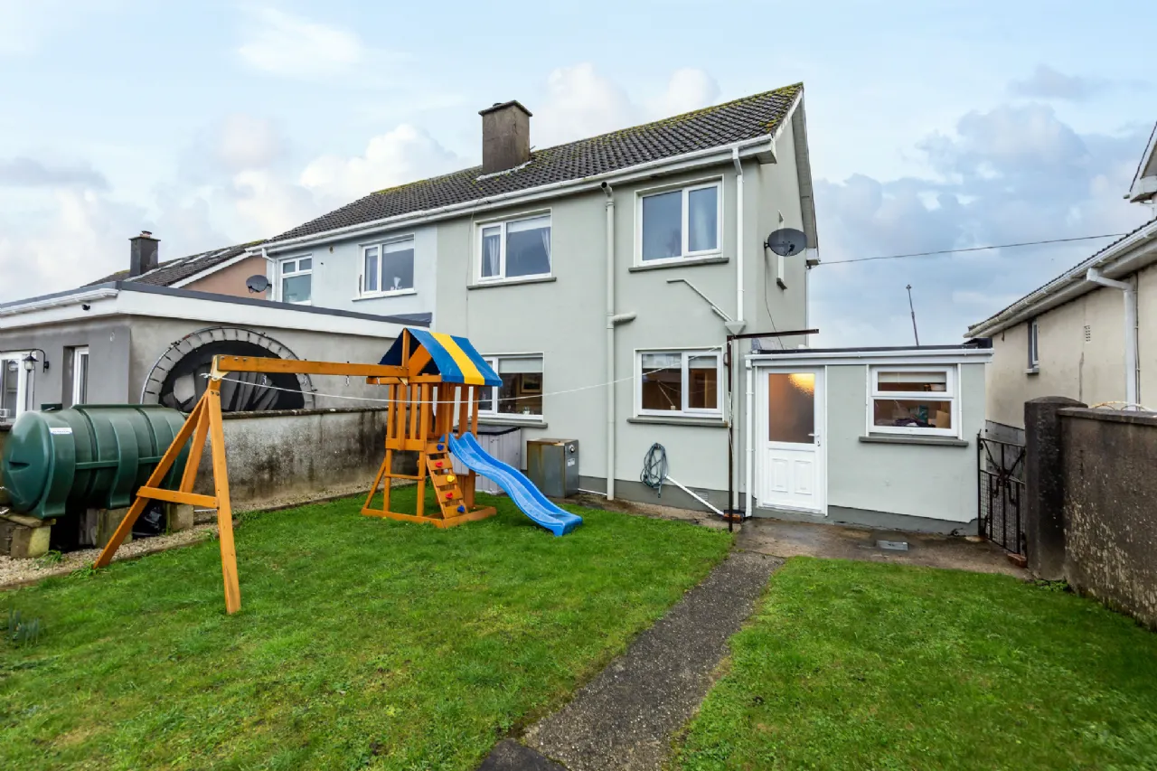 Photo of 11 Mountross, New Ross, Co Wexford, Y34 HW93