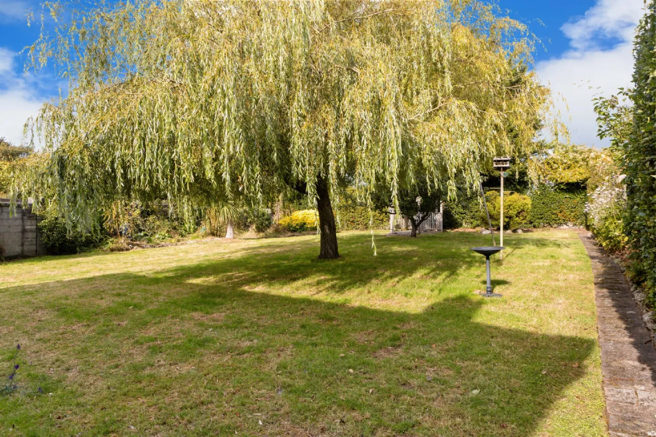 Photo of 14 Beech Park Drive, Foxrock, Dublin 18, D18 YC86