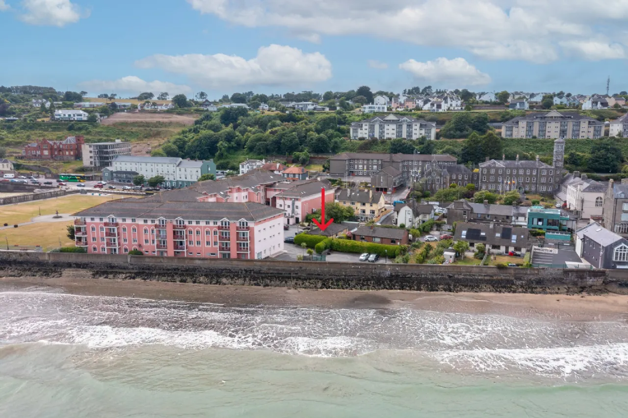 Photo of Coastguard Station, O'Briens Place, Youghal, Co Cork, P36HN20