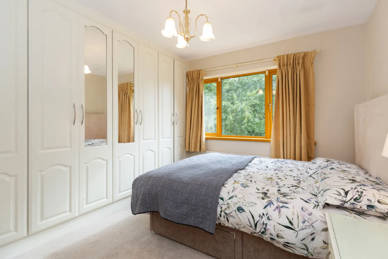 Photo of 38 Marlfield, Cabinteely, Dublin 18, D18K7W2