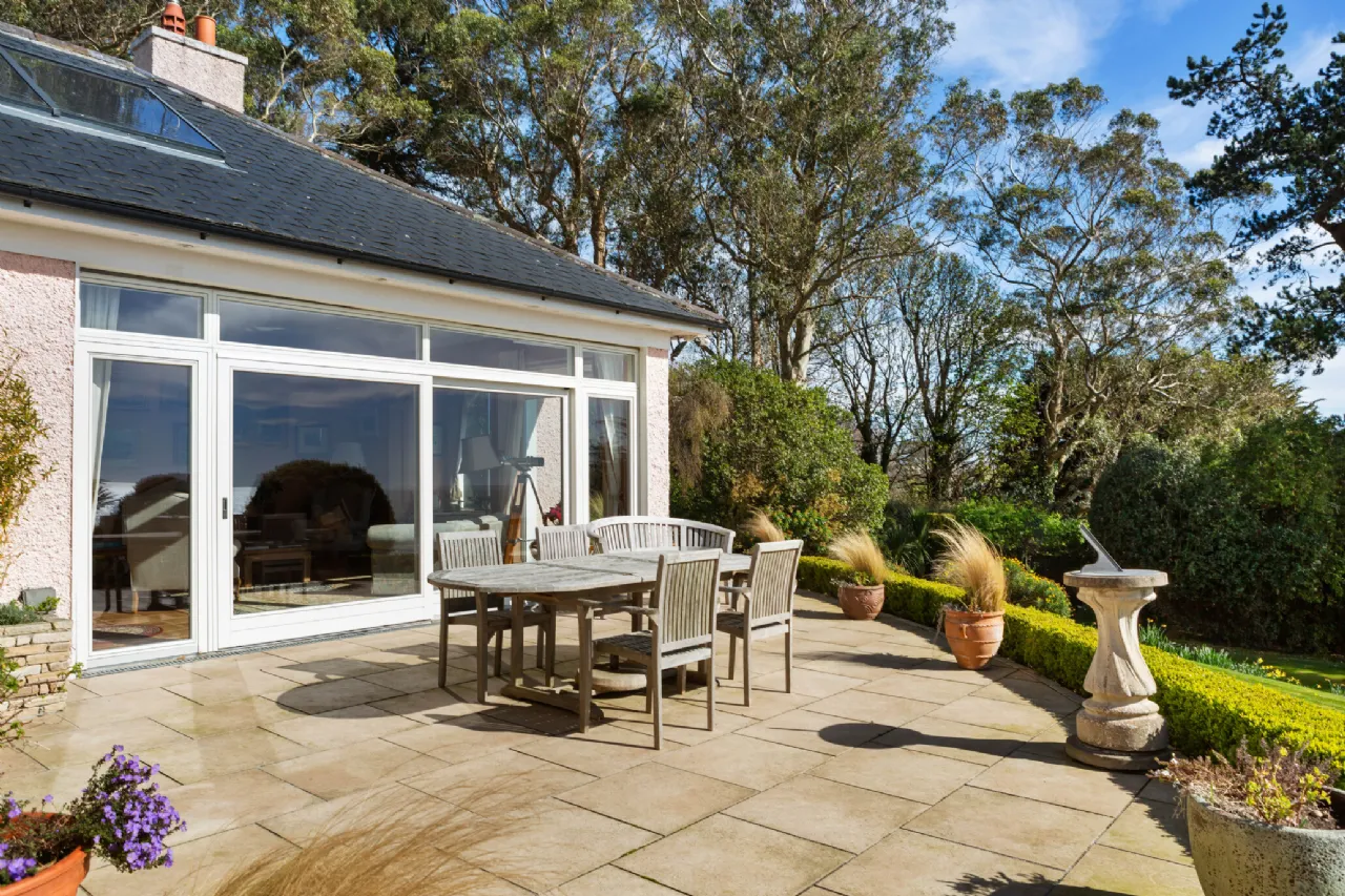 Photo of Frazerbank, Strathmore Road, Killiney, Co Dublin, A96WV67