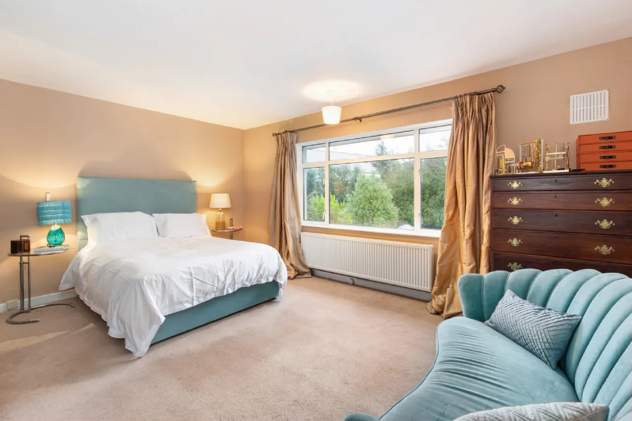 Photo of Hadleigh, 137 Stillorgan Road, Donnybrook, Dublin 4, D04 N6C9