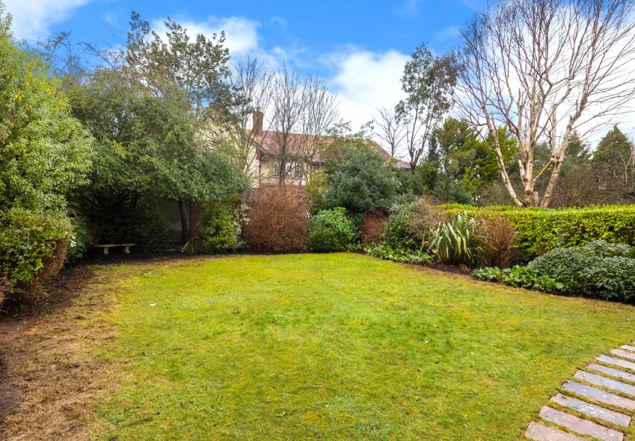 Photo of Hadleigh, 137 Stillorgan Road, Donnybrook, Dublin 4, D04 N6C9