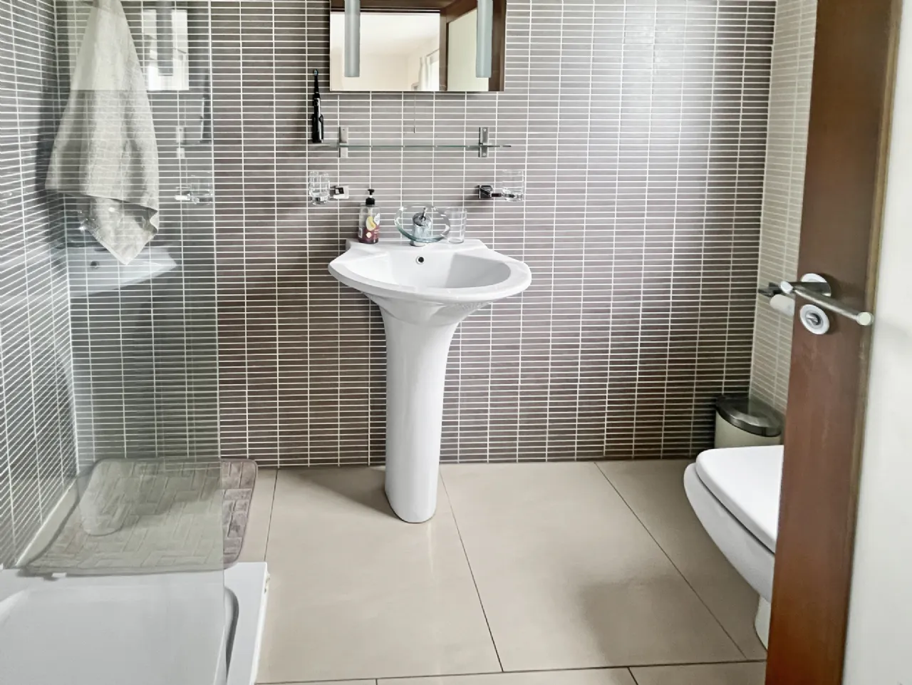 Photo of Mill Road, Newtown, Nenagh, Co. Tipperary, E45 VY40