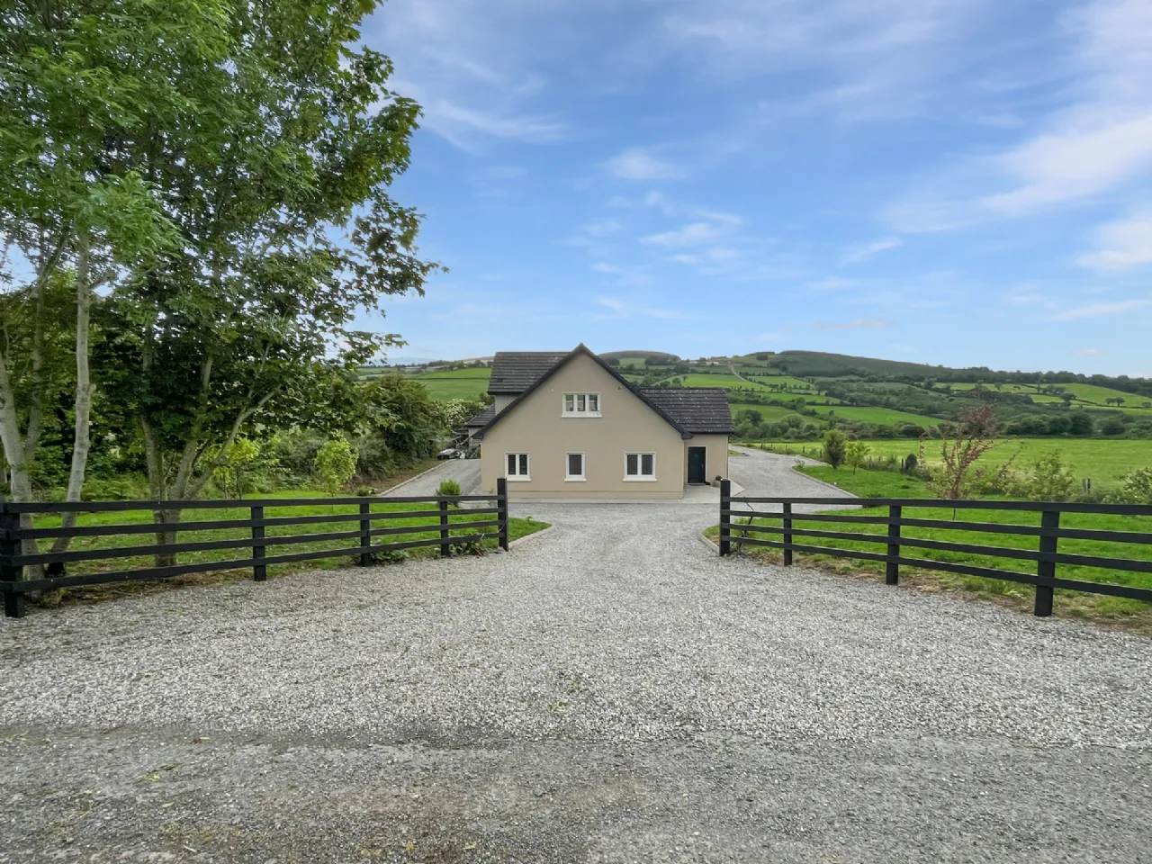 Photo of Mill Road, Newtown, Nenagh, Co. Tipperary, E45 VY40