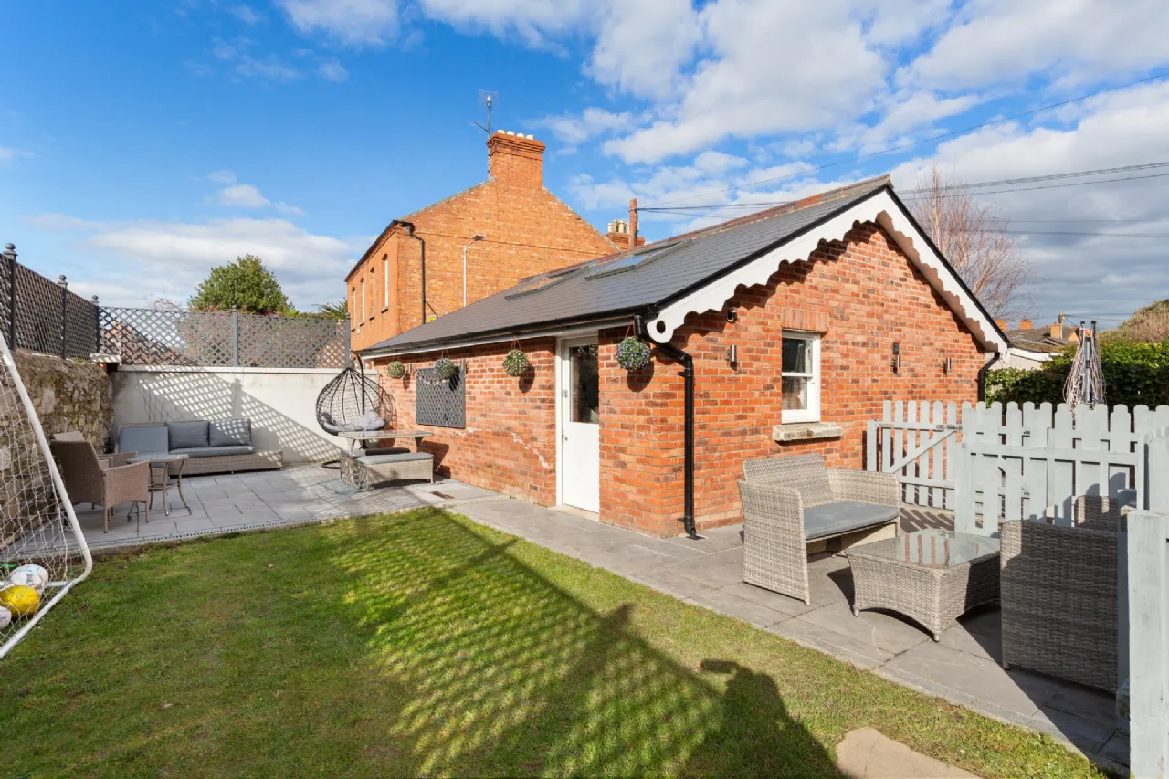 Photo of 1 Cowper Road, Rathmines, Dublin 6, D06 X3Y1