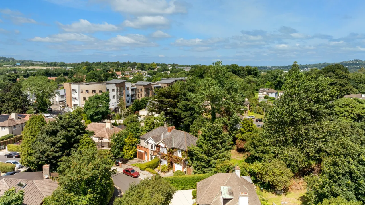 Photo of 6 Aubrey Park, Shankill, Dublin 18, D18 T2V3