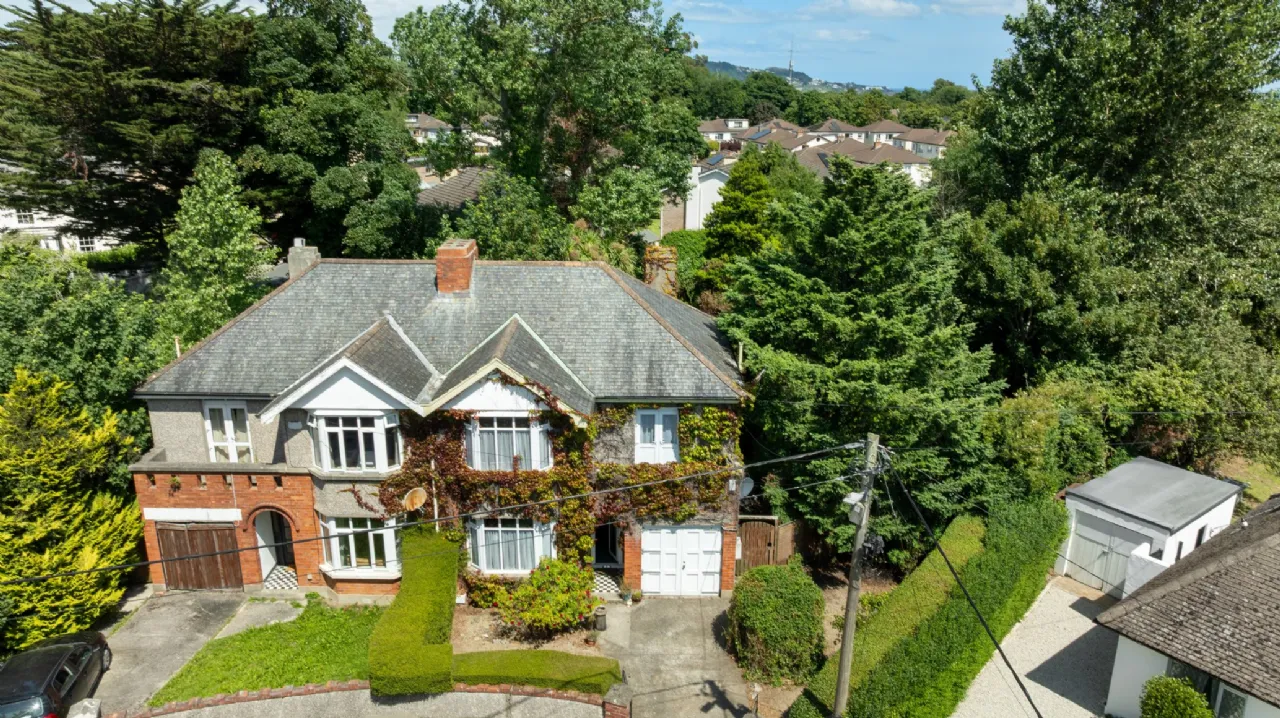 Photo of 6 Aubrey Park, Shankill, Dublin 18, D18 T2V3