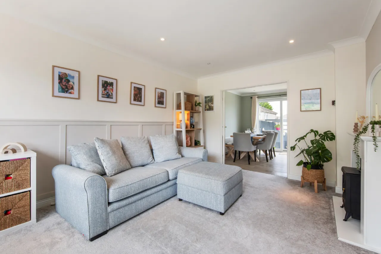Photo of 9 Highland Grove, The Park, Cabinteely, Dublin 18, D18 N2C6