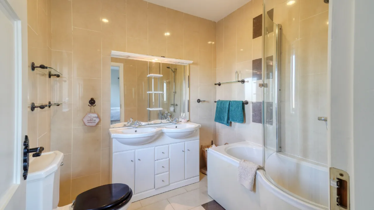 Photo of Killone, The Heath, Stradbally, Co. Laois, R32PR52