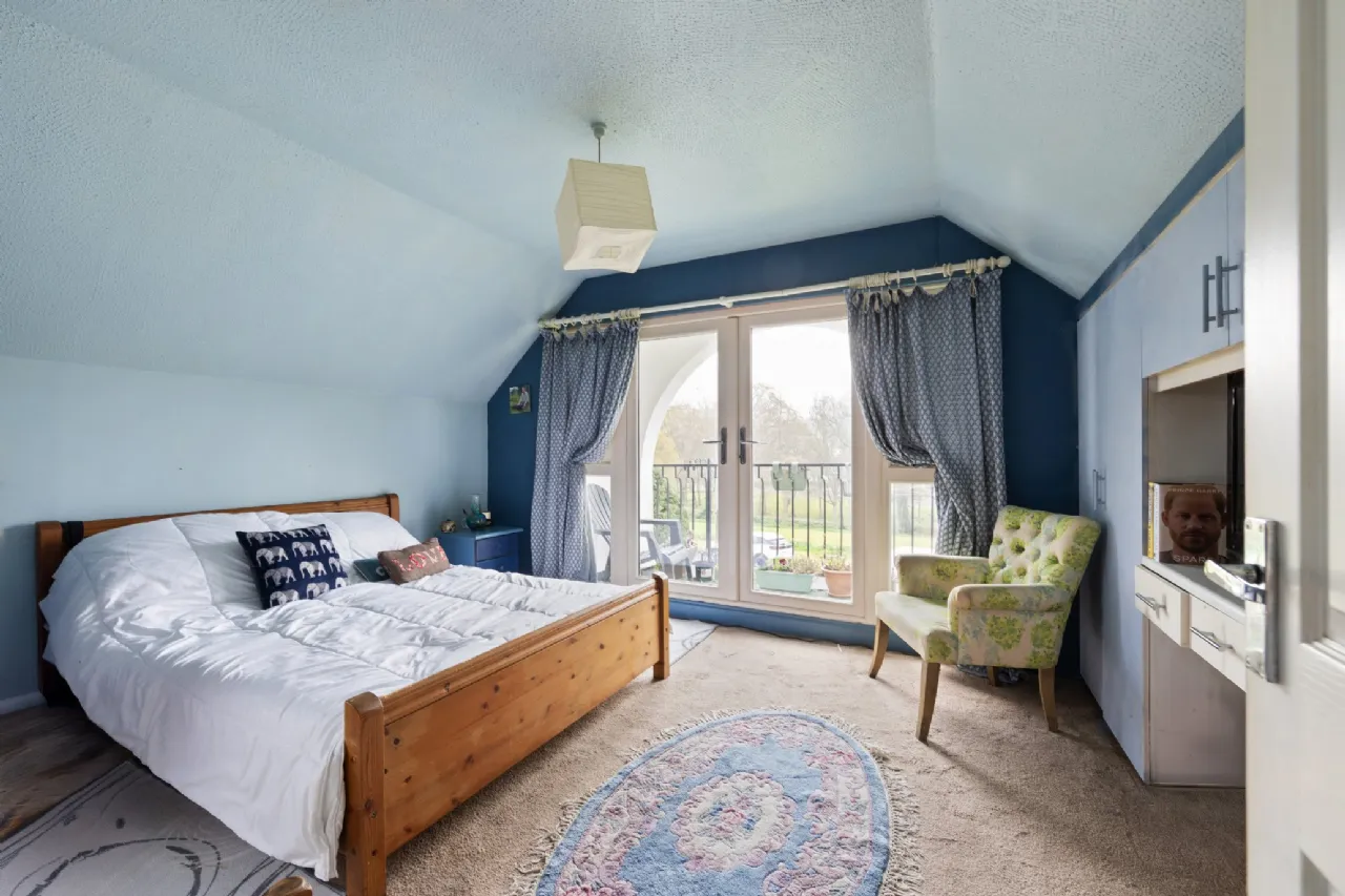 Photo of 18 Glen Lawn Drive, The Park, Cabinteely, Dublin 18, D18E429