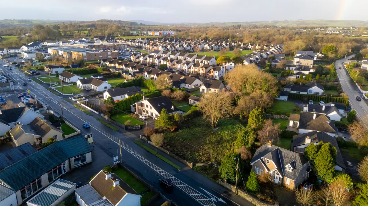 Photo of 0.26 Ha Site At Cahercallamore, Kilrush Road, Ennis, Co Clare