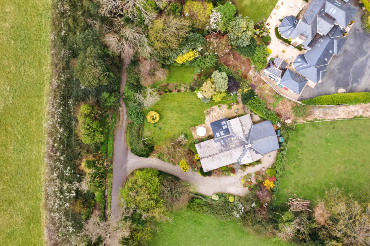 Photo of Fernsea, Ferndale Road, Rathmichael, Dublin 18., D18YX30