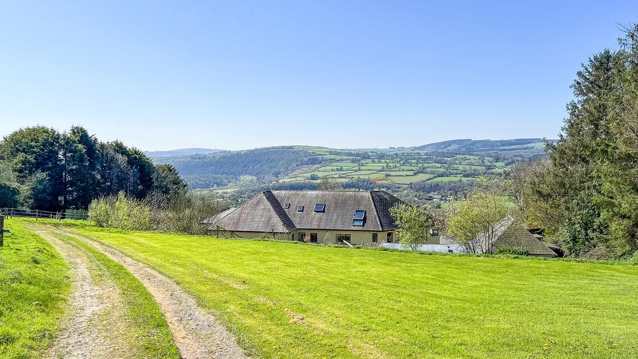 Photo of Clonamery Stables On C. 4.13 Acres, Oldcourt, Inistioge, Co Kilkenny, R95 AR28