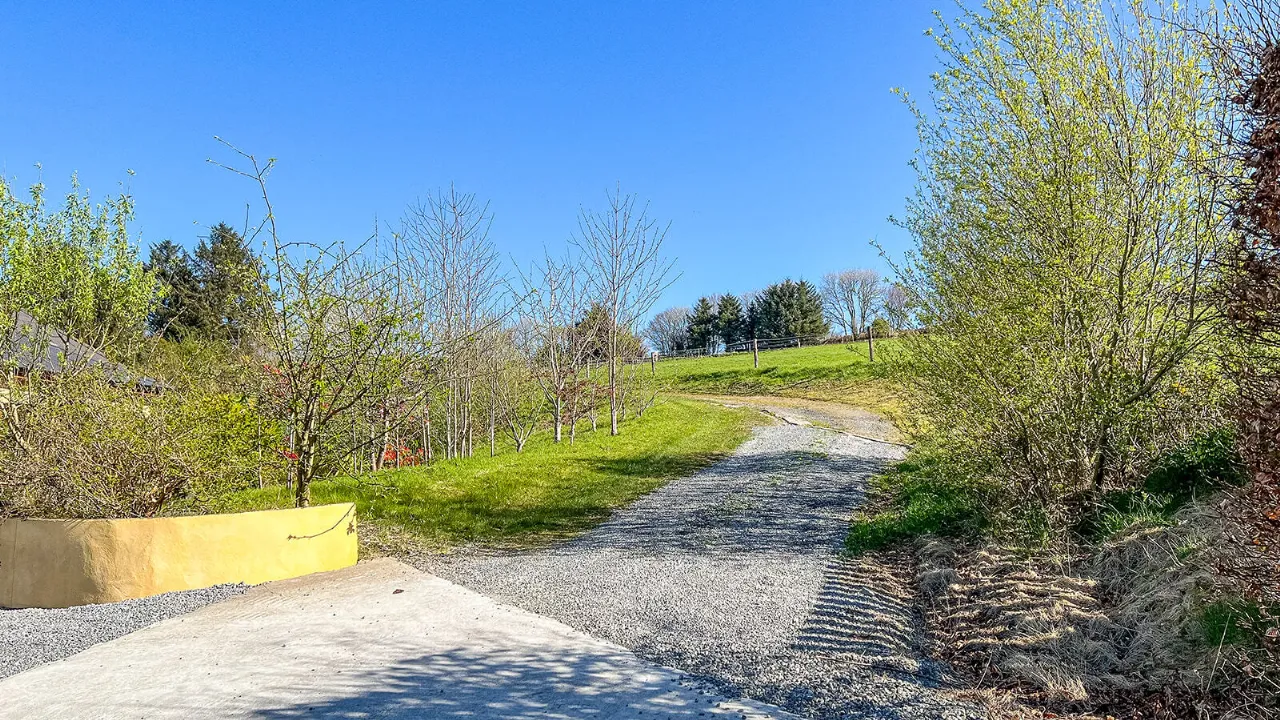 Photo of Clonamery Stables On C. 4.13 Acres, Oldcourt, Inistioge, Co Kilkenny, R95 AR28